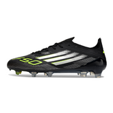 Botas de fútbol Adidas F50 Elite negras, blancas y verdes para terreno firme (FG).