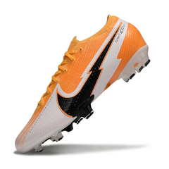 Botas de fútbol Nike Zoom Mercurial Vapor 13 Elite para terreno firme, color naranja y blanco