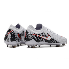 Chuteira Campo Nike Phantom GX2 Elite FG Branca, Preta e Vermelha - VENI Futebol