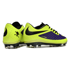 Botas de fútbol Nike Phantom Hypervenom Elite verdes y moradas para terreno firme (FG).
