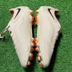 Chuteira Campo Nike Tiempo Legend 9 Elite FG Laranja Claro Tamanho 42