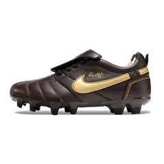 Botas de fútbol Nike Tiempo R10 Legend Elite con lengüeta marrón y dorada para terreno firme FG