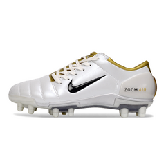 Scarpa da calcio Nike Total 90 III FG bianca e oro per terreni compatti