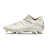 Botas de fútbol Puma Future 7 Whiteout Pack para terreno firme (FG).