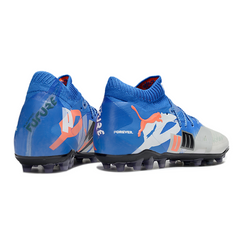 Scarpa da calcio Puma Future 8 AG per terreni artificiali blu e bianchi