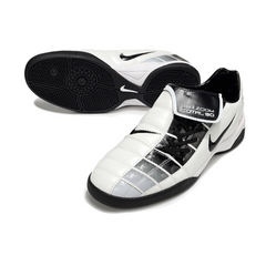 Botas de fútbol sala Nike Air Zoom Total 90 III IC blancas y negras