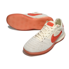Botas de fútbol sala Nike Streetgato IC blancas y naranjas
