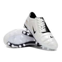 Nike Total 90 III Kids White and Black Firm Ground FG Football Boot