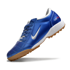 Scarpa da calcio Nike Total 90 III Turf TF blu e bianca