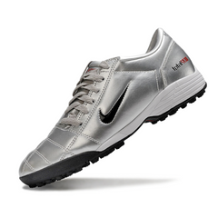 Botas de fútbol Nike Total 90 III Turf TF color plata, negro y rojo