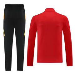 Conjunto Adidas Cold Set rojo, amarillo y negro con cremallera de un cuarto (top y pantalón)