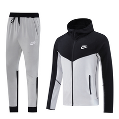 Completo giacca e pantaloni Nike Cold Black e Grey