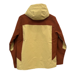 Chaqueta cortavientos Nike naranja y amarilla