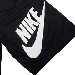 Pantaloncini Nike neri e bianchi