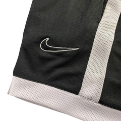 Pantalones cortos Nike blancos y negros