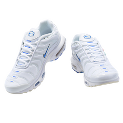 Zapatillas casuales Nike Air Max Plus TN blancas con múltiples Swoosh