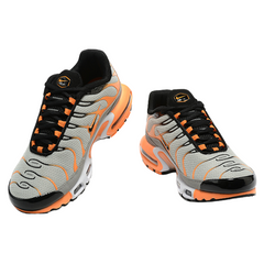 Zapatillas casuales Nike Air Max Plus TN grises y naranjas