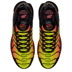 Zapatillas casuales Nike Air Max Plus TN negras Volt Solar