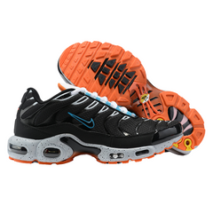 Zapatillas casuales Nike Air Max Plus TN negras, blancas y naranjas