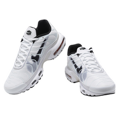 Scarpe casual Nike Air Max Plus TN con vernice spray