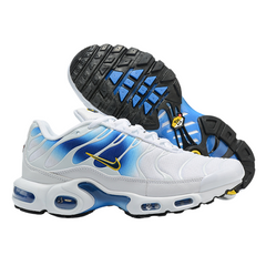 Scarpe casual Nike Air Max Plus TN con vernice spray e Swoosh