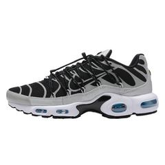 Nike Air Max Plus TN Zapatillas casuales negras y plateadas