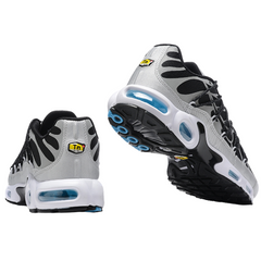 Nike Air Max Plus TN Zapatillas casuales negras y plateadas