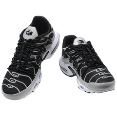 Nike Air Max Plus TN Zapatillas casuales negras y plateadas