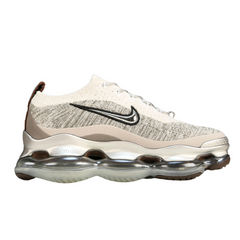 Zapatillas casuales Nike Air VaporMax Scorpion color canela y plata