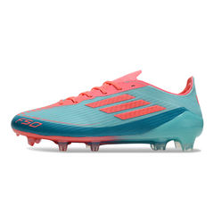 Botas de fútbol Adidas F50 Elite Firm Ground FG en azul claro y salmón