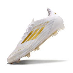 Bota de fútbol Adidas F50 Elite Dayspark Pack amarilla y naranja para terreno firme (FG).