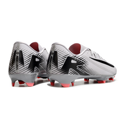 Scarpa da calcio Nike Zoom Mercurial Vapor 16 Academy FG grigia e nera per terreni compatti