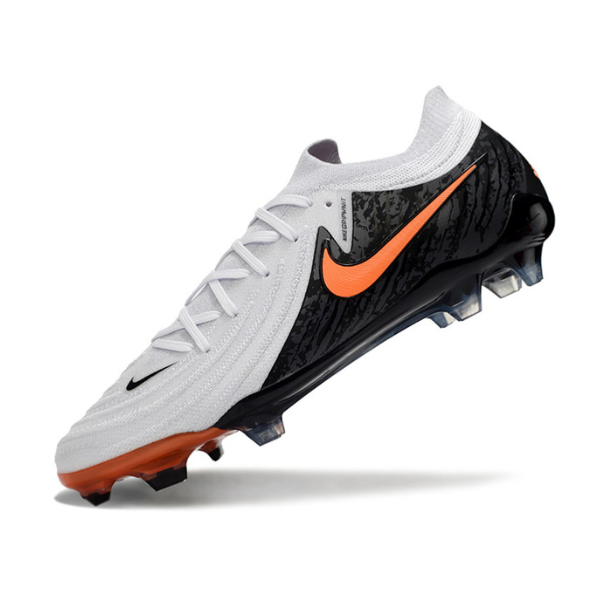 Chuteira Campo Nike Phantom GX2 Elite FG Branca, Preta e Laranja - VENI Futebol
