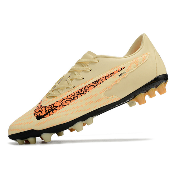 Chuteira Campo Nike Phantom GX Academy AG Blaze Pack - VENI Futebol