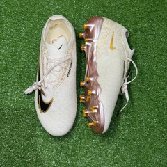 Chuteira Campo Nike Phantom GX Elite FG Golden Touch Pack Tamanho 36