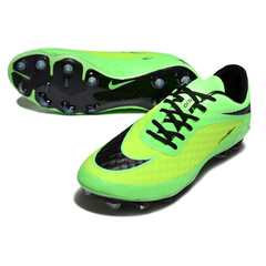 Bota de fútbol Nike Phantom Hypervenom Elite verde para terreno firme (FG)
