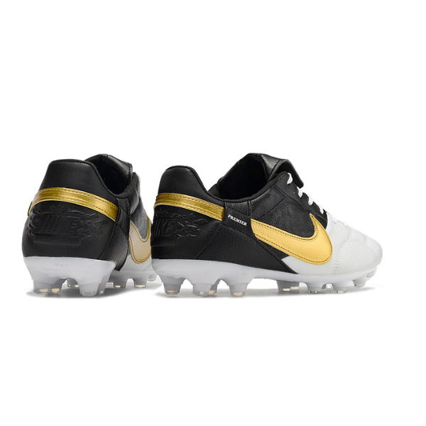 Chuteira Campo Nike Premier 3 FG Branca, Preta e Dourada - VENI Futebol