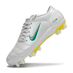 Botas de fútbol Nike Total 90 III blancas, amarillas y verdes para terreno firme (FG).