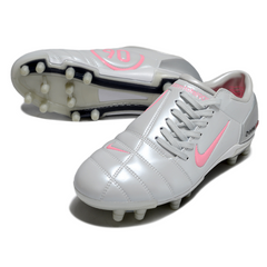 Scarpa da calcio Nike Total 90 III bianca per terreni compatti FG