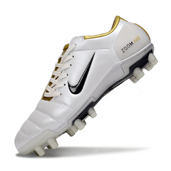 Scarpa da calcio Nike Total 90 III FG bianca e oro per terreni compatti
