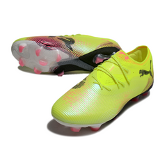 Botas de fútbol Puma Future 8 Low amarillas y rosas para terreno firme FG