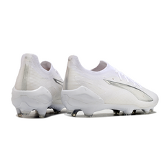 Botas de fútbol Puma Ultra 5 Carbon Whiteout Pack para terreno firme FG