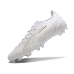 Botas de fútbol Puma Ultra 5 Carbon Whiteout Pack para terreno firme FG