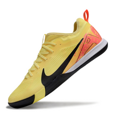 Botas de fútbol sala Nike Zoom Mercurial Vapor 16 Pro Mbappé Pack blancas y negras