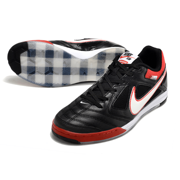 Chuteira Futsal Nike SB Gato X Supreme IC Preta, Branca e Vermelha - VENI Futebol