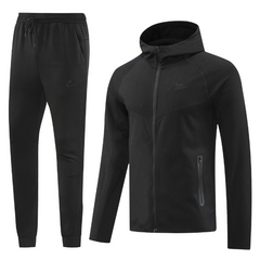 Giacca e pantaloni Nike Tech Fleece neri Cold Set