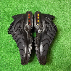 Nike Air Max Plus TN Black Casual Shoes Size 44 Eur