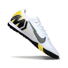 Botas de fútbol Nike Zoom Mercurial Vapor 16 Elite Mbappé Pack blancas y amarillas Turf TF