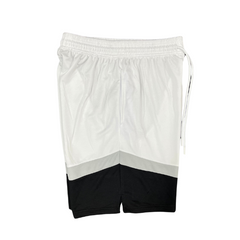 Shorts Nike blancos, grises y negros