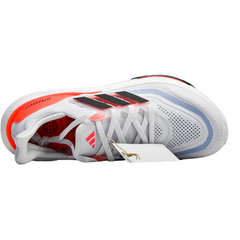 Scarpe da corsa Adidas Ultraboost Light bianche e arancioni 